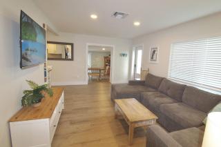 Jensen Surf Shack - 1
