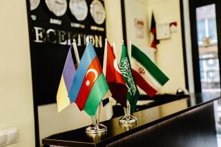 Deluxe Art Hotel - Baku - 4