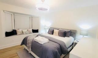 Stunning 4BD Jacuzzi - 4 Min To Beach Panama City - Panama City Beach - 9