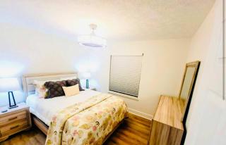 Stunning 4BD Jacuzzi - 4 Min To Beach Panama City - Panama City Beach - 3