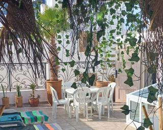 riad with bath on terrace - 9