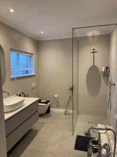 Grace Suite - charming 1 bed suite with Solar - Le Cap - 4