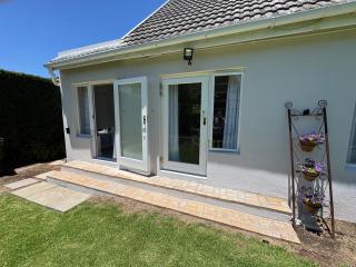 Grace Suite - charming 1 bed suite with Solar - Le Cap - 1