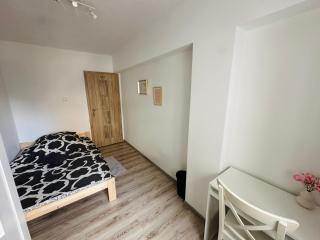 Wola Ratusz Rooms - Varsavia - 4