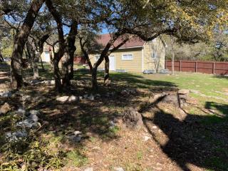 Cabin in the Woods - San Marcos - 3