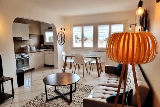Bright apartment, 3 bedrooms - Valence - 0