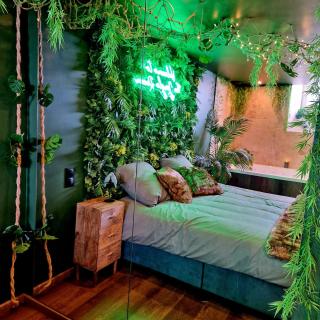 Evasion Tropicale Suite Jungle Room - Thiers - 8
