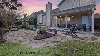 Gorgeous 6BR 3 5 Bth Home with Pool and Game Room - Deer Park - 0
