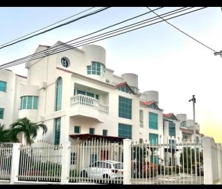 Apartaestudio en Condo Privado 100 Mts Playa - Cartagena de Indias - 0