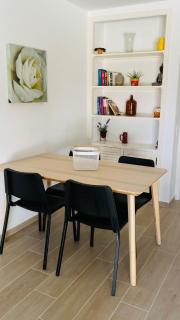Apartamento 5 min a pé da praia, com terraço ao sol, no 1º andar - Quarteira - 2