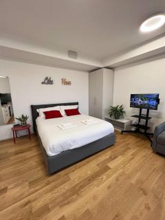 LikeHome PortaReno Monolocale Exclusive - 4 pxs - Ferrara - 7