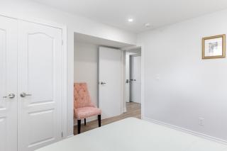 Cozy 2BR Walking distance to Shops - 5