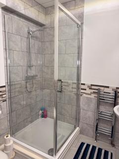 Cosy studio with kitchenette and private bathroom - 15mins to Central London! - London - 3