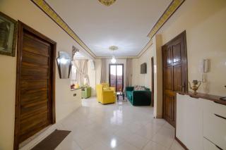 Family Apartment in Marrakech 3 Bedrooms & Balcony with View - 2