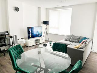Kins Place, Beautiful 1 Bedroom Apartment Near London City Airport - 3