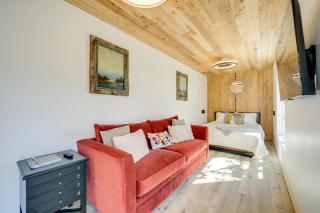 Modern Hill Country Container - Spicewood - 3