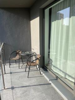 Elegant 2 Bed Apartment-80m2 Centro with Loggia - Zielona Góra - 8
