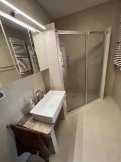 Elegant 2 Bed Apartment-80m2 Centro with Loggia - Zielona Góra - 1