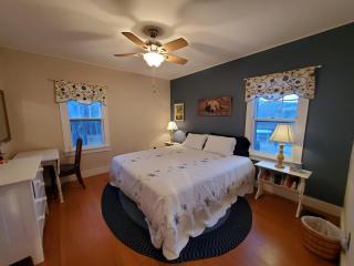 Pleasant Brook Cottage - Roxbury - 8