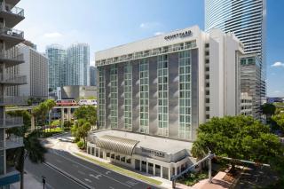 Courtyard Miami Downtown Brickell Area - 3