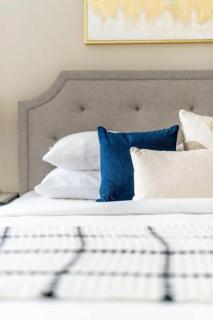 Studio Apt with canal and sea views close to metro - 5