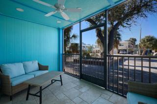 Renovated Ground Floor 2BR Residence with Pool and Spa at Margarita Mansion - 1