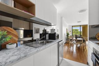 Bright & Spacious Surry Hills Apartment - Sidney - 5
