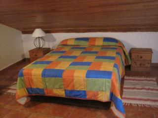 Casa de piedra en el Valle de Lozoya - Canencia - 3