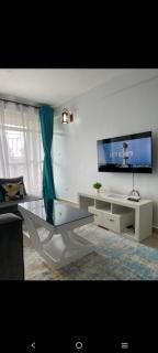 Zoe Homes Greypoint 1 bedroom apartment 301 - 1