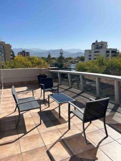 Duplex con Terraza y vista a la montaña - Area restaurants - Mendoza - 0