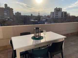 Duplex con Terraza y vista a la montaña - Area restaurants - Mendoza - 2