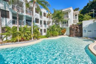 Absolute Beachfront One Bedroom Alassio Apartment 201 Palm Cove - Palm Cove - 9