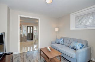 Spacious Modern Condo In Kitchener - Kitchener - 9