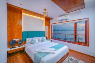 Beach Paradise Day Cruise Houseboat - 8