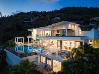 Villa Kazu - Luxury 5-Bedrooms Oceanview Retreat with Cinema, Bar, Infinity Pool, Private Cook & Maid - Amphoe Koksamui - 0
