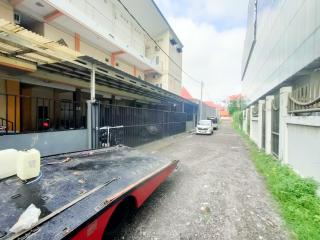 RedDoorz near City of Tomorrow Mall Surabaya - 8