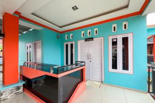 RedDoorz Syariah at Anggia & Anaqi Homestay Pagar Alam - 9