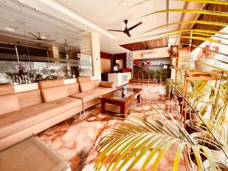 Hotel Golden Temple View by La Casa, Amritsar #top rated #most awarded #Swimming pool #prime location #luxury rooms #parking #rooftop cafe - Amritsar - 8