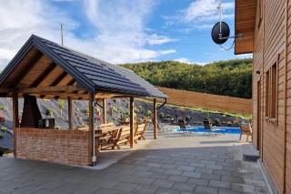 Holiday home with pool for 10 people, Iwierzyce - Iwierzyce - 8