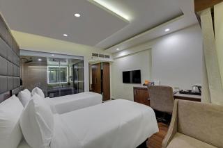 The Fern Residency Ellisbridge Ahmedabad - - 2