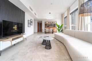 Beautiful & Spacious 3 Bedroom Wmaids In Marina - 8