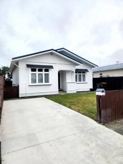 Elegant 3 Bedroom Home, walking distance to the Arena - Palmerston North - 6
