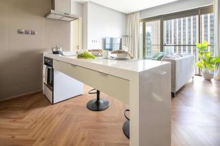 Frank Porter - West Avenue - 1