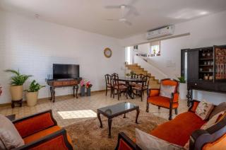 Da Alohas 2BHK Luxury Private Pool Penthouse Suite - Betim - 4