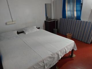 Michael Sanjohns Beach Villa - Mararikulam - 3