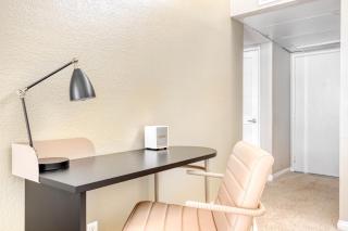 Hollywood 1BR w Gym Pool Sundeck nr Metro LAX-851 - Los Angeles - 7