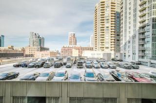 Blueground West Loop pool gym nr Willis CHI-1180 - 6