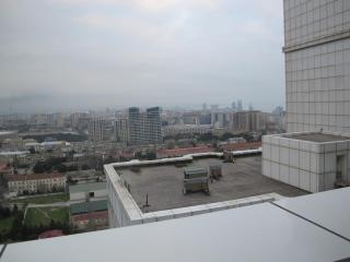 Spacious Downtown Baku Apartment - Baku - 4