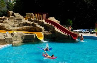 Helios Spa Hotel - Kids Slides, Pool, All Inclusive- Individual AC in Every Room - Golden Sands - 9
