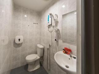 OYO 131 Dejaya Hotel Kota Damansara - Kuala Lumpur - 1